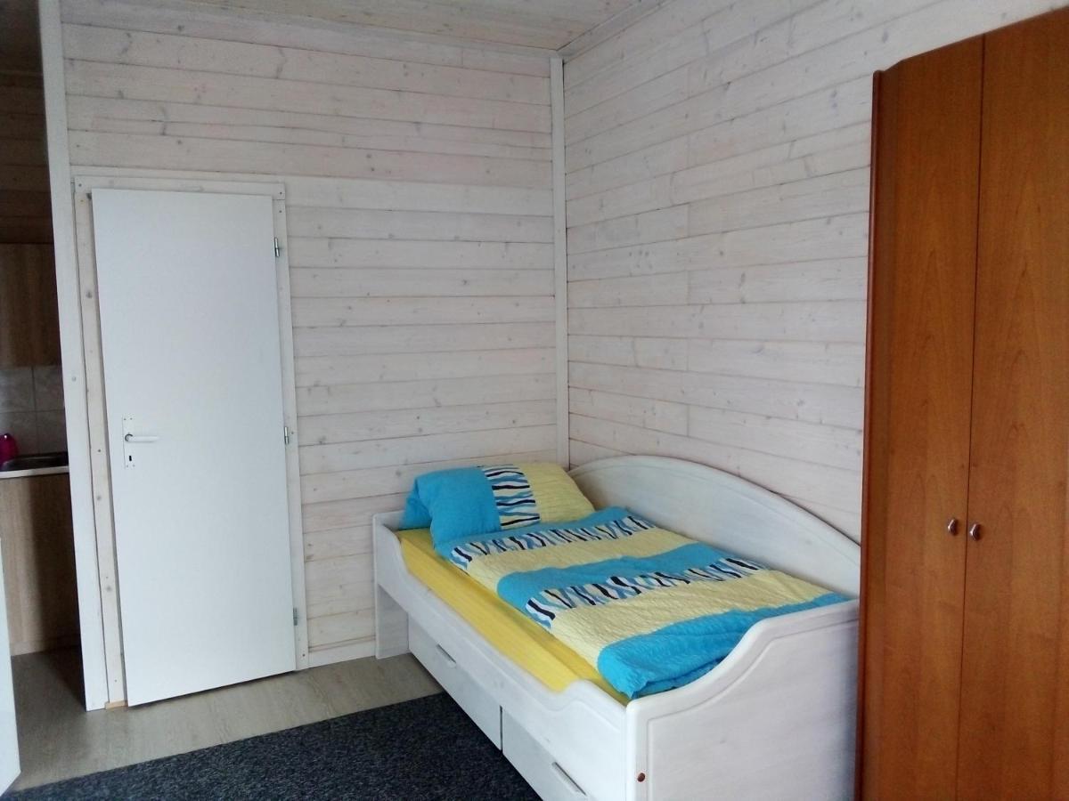 Rekreační chatka / Tiny House Apartamento Františkovy Lázně Exterior foto